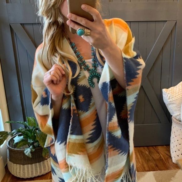 New Aztec Western Fringe Poncho Blanket Cardigan Sweater - Picture 2 of 9